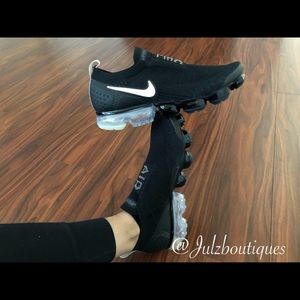 vapormax moc 2 black